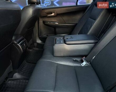 Тойота Камри 2013 в Запорожье на Automoto.ua Черный Тойота Камри, объемом двигателя 2.49 л и пробегом 184 тыс. км за 12499 $, фото 10 на Automoto.ua