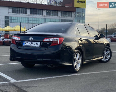Черный Тойота Камри, объемом двигателя 2.5 л и пробегом 280 тыс. км за 12500 $, фото 14 на Automoto.ua