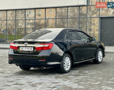 Черный Тойота Камри, объемом двигателя 2.49 л и пробегом 175 тыс. км за 12800 $, фото 16 на Automoto.ua