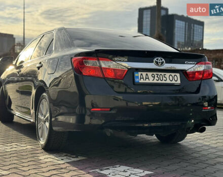 Чорний Тойота Камрі, об'ємом двигуна 2.5 л та пробігом 208 тис. км за 13700 $, фото 5 на Automoto.ua