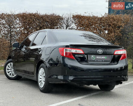 Чорний Тойота Камрі, об'ємом двигуна 2.49 л та пробігом 199 тис. км за 10999 $, фото 16 на Automoto.ua