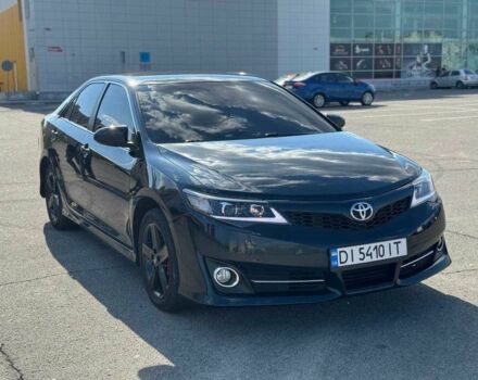 Чорний Тойота Камрі, об'ємом двигуна 2.5 л та пробігом 183 тис. км за 12799 $, фото 2 на Automoto.ua