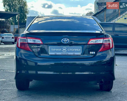 Черный Тойота Камри, объемом двигателя 2.49 л и пробегом 240 тыс. км за 11600 $, фото 3 на Automoto.ua