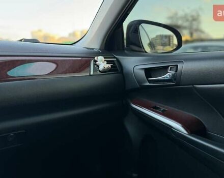 Черный Тойота Камри, объемом двигателя 2.5 л и пробегом 235 тыс. км за 16500 $, фото 27 на Automoto.ua