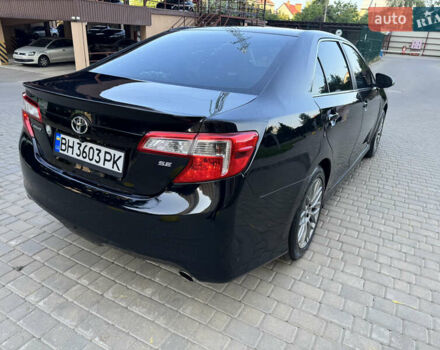 Черный Тойота Камри, объемом двигателя 2.49 л и пробегом 370 тыс. км за 9999 $, фото 3 на Automoto.ua