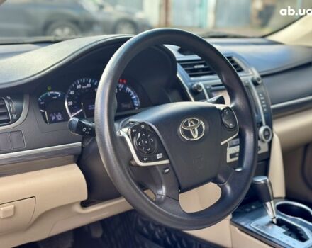 Тойота Камрі 2013 у Києві на Automoto.ua Чорний Тойота Камрі, об'ємом двигуна 0 л та пробігом 240 тис. км за 11600 $, фото 9 на Automoto.ua