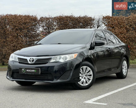 Чорний Тойота Камрі, об'ємом двигуна 2.49 л та пробігом 199 тис. км за 10999 $, фото 7 на Automoto.ua