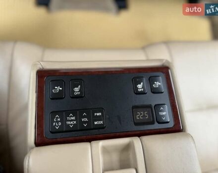 Черный Тойота Камри, объемом двигателя 2.49 л и пробегом 200 тыс. км за 10000 $, фото 54 на Automoto.ua