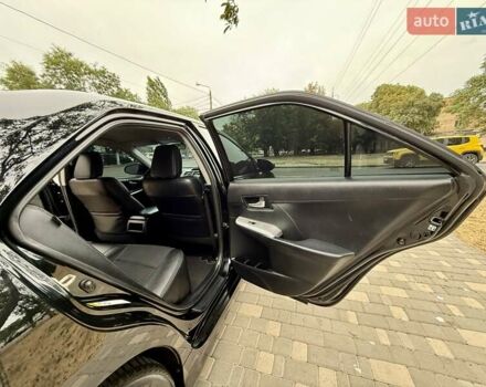 Черный Тойота Камри, объемом двигателя 2.5 л и пробегом 196 тыс. км за 13600 $, фото 55 на Automoto.ua