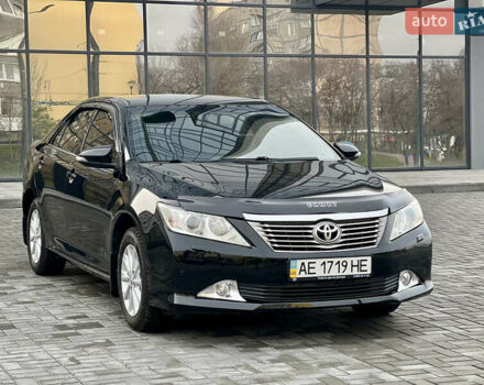 Черный Тойота Камри, объемом двигателя 2.49 л и пробегом 175 тыс. км за 12800 $, фото 3 на Automoto.ua