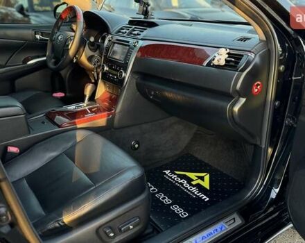 Черный Тойота Камри, объемом двигателя 2.5 л и пробегом 235 тыс. км за 16500 $, фото 20 на Automoto.ua