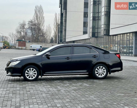 Черный Тойота Камри, объемом двигателя 2.49 л и пробегом 175 тыс. км за 12800 $, фото 11 на Automoto.ua