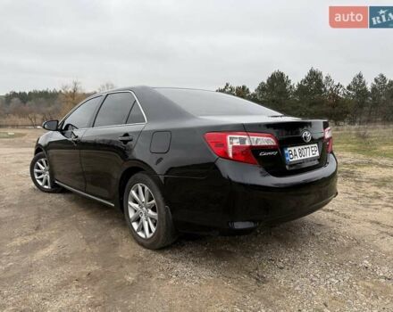 Чорний Тойота Камрі, об'ємом двигуна 2.5 л та пробігом 153 тис. км за 12800 $, фото 4 на Automoto.ua