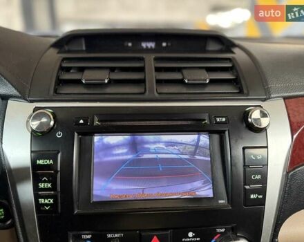 Черный Тойота Камри, объемом двигателя 2.49 л и пробегом 200 тыс. км за 10000 $, фото 61 на Automoto.ua