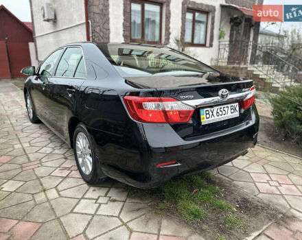 Черный Тойота Камри, объемом двигателя 2.5 л и пробегом 10 тыс. км за 21200 $, фото 4 на Automoto.ua