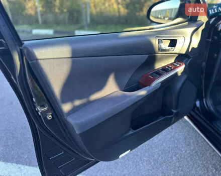 Чорний Тойота Камрі, об'ємом двигуна 2.5 л та пробігом 188 тис. км за 12900 $, фото 30 на Automoto.ua