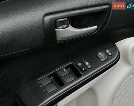Чорний Тойота Камрі, об'ємом двигуна 2.49 л та пробігом 199 тис. км за 10999 $, фото 29 на Automoto.ua