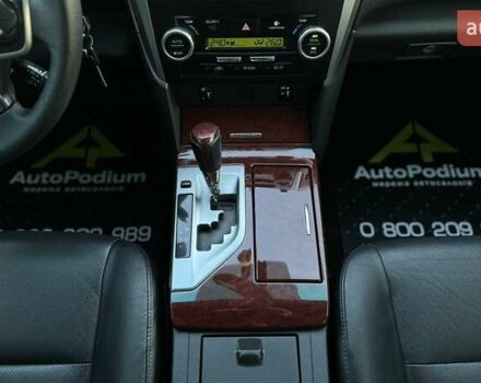 Черный Тойота Камри, объемом двигателя 2.5 л и пробегом 235 тыс. км за 16500 $, фото 26 на Automoto.ua