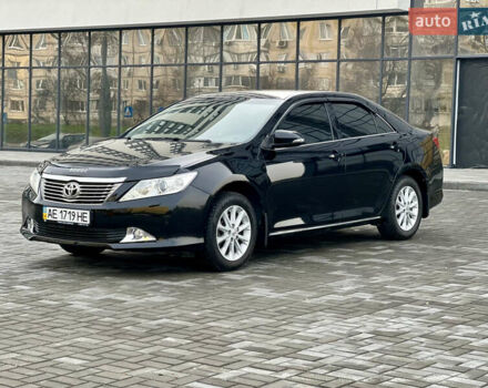 Черный Тойота Камри, объемом двигателя 2.49 л и пробегом 175 тыс. км за 12800 $, фото 7 на Automoto.ua