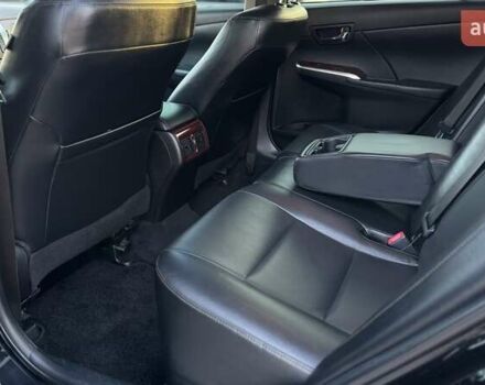 Черный Тойота Камри, объемом двигателя 2.5 л и пробегом 235 тыс. км за 16500 $, фото 17 на Automoto.ua