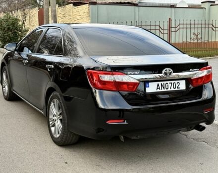 Черный Тойота Камри, объемом двигателя 2.5 л и пробегом 185 тыс. км за 12000 $, фото 7 на Automoto.ua