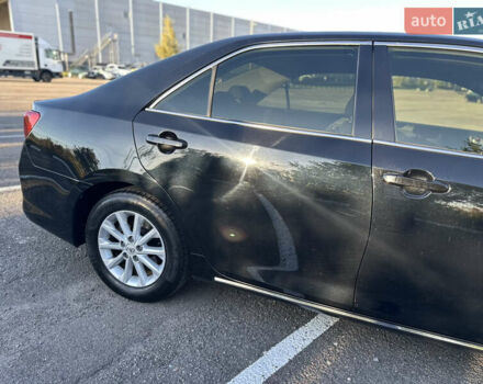 Чорний Тойота Камрі, об'ємом двигуна 2.5 л та пробігом 188 тис. км за 12900 $, фото 10 на Automoto.ua