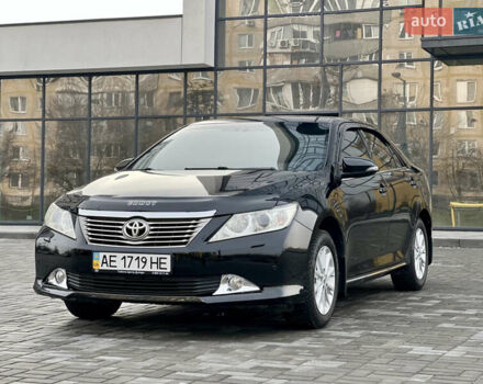 Черный Тойота Камри, объемом двигателя 2.49 л и пробегом 175 тыс. км за 12800 $, фото 6 на Automoto.ua