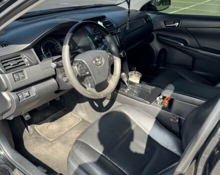 Черный Тойота Камри, объемом двигателя 2.5 л и пробегом 244 тыс. км за 14500 $, фото 13 на Automoto.ua