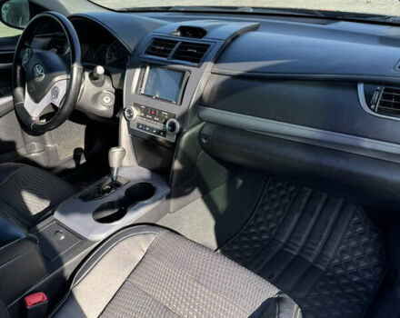 Черный Тойота Камри, объемом двигателя 2.49 л и пробегом 142 тыс. км за 13200 $, фото 21 на Automoto.ua