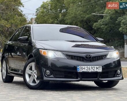 Черный Тойота Камри, объемом двигателя 2.5 л и пробегом 196 тыс. км за 13600 $, фото 27 на Automoto.ua