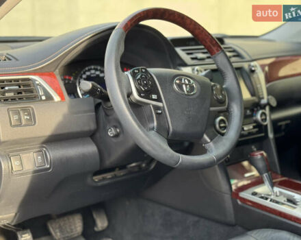 Чорний Тойота Камрі, об'ємом двигуна 2.5 л та пробігом 208 тис. км за 13700 $, фото 34 на Automoto.ua