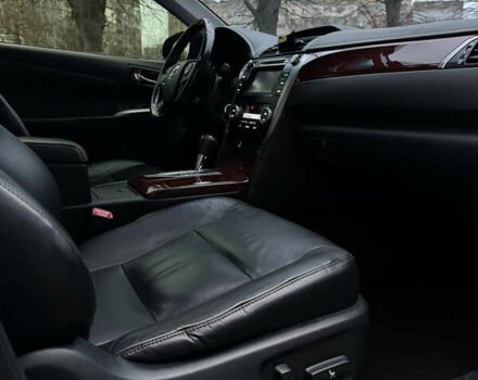 Черный Тойота Камри, объемом двигателя 2.49 л и пробегом 193 тыс. км за 15300 $, фото 11 на Automoto.ua