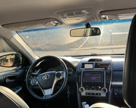 Чорний Тойота Камрі, об'ємом двигуна 2.5 л та пробігом 310 тис. км за 12600 $, фото 4 на Automoto.ua