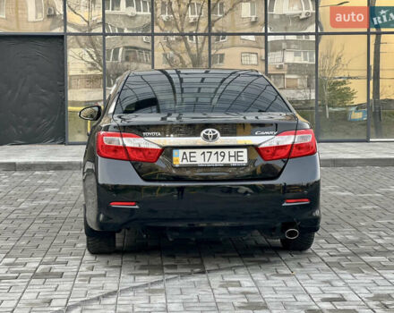 Черный Тойота Камри, объемом двигателя 2.49 л и пробегом 175 тыс. км за 12800 $, фото 13 на Automoto.ua