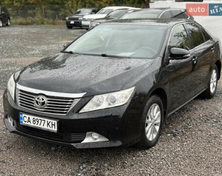 Тойота Камри 2013 в Умани на Automoto.ua Черный Тойота Камри, объемом двигателя 2.5 л и пробегом 244 тыс. км за 12450 $, фото 2 на Automoto.ua