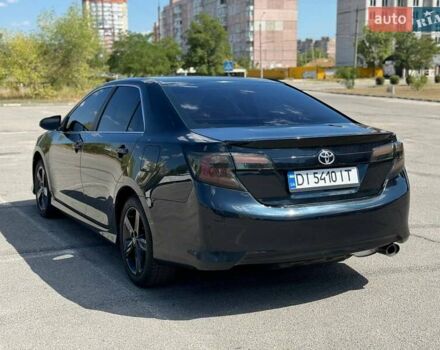 Чорний Тойота Камрі, об'ємом двигуна 2.49 л та пробігом 183 тис. км за 12799 $, фото 5 на Automoto.ua