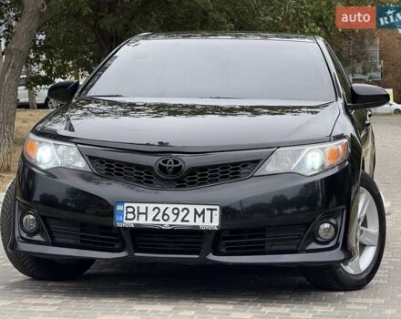 Черный Тойота Камри, объемом двигателя 2.5 л и пробегом 196 тыс. км за 13600 $, фото 8 на Automoto.ua
