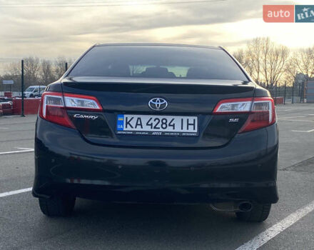 Черный Тойота Камри, объемом двигателя 2.5 л и пробегом 280 тыс. км за 12500 $, фото 20 на Automoto.ua