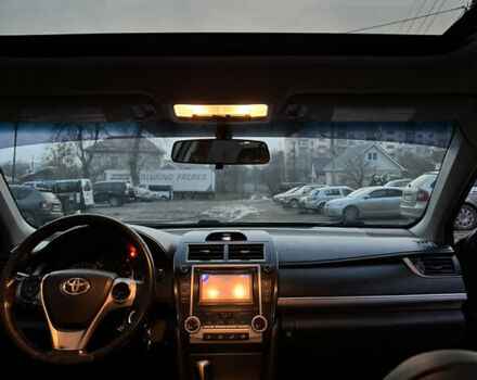 Чорний Тойота Камрі, об'ємом двигуна 2.49 л та пробігом 179 тис. км за 10900 $, фото 7 на Automoto.ua