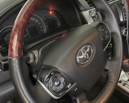 Чорний Тойота Камрі, об'ємом двигуна 2.49 л та пробігом 215 тис. км за 14000 $, фото 3 на Automoto.ua