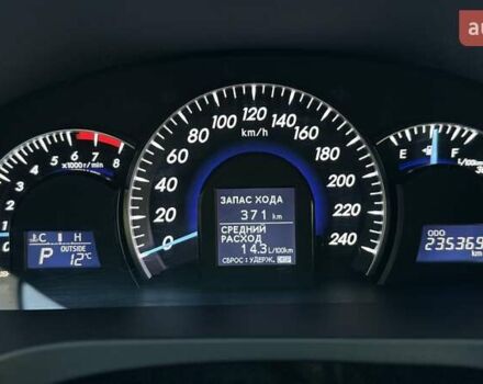 Черный Тойота Камри, объемом двигателя 2.5 л и пробегом 235 тыс. км за 16500 $, фото 30 на Automoto.ua