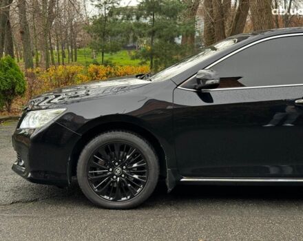 Черный Тойота Камри, объемом двигателя 2.5 л и пробегом 257 тыс. км за 13990 $, фото 12 на Automoto.ua