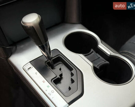 Черный Тойота Камри, объемом двигателя 2.49 л и пробегом 256 тыс. км за 11500 $, фото 7 на Automoto.ua