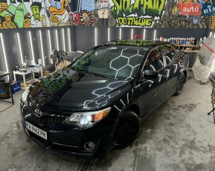 Черный Тойота Камри, объемом двигателя 2.49 л и пробегом 256 тыс. км за 11500 $, фото 1 на Automoto.ua