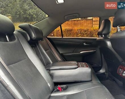 Черный Тойота Камри, объемом двигателя 2.5 л и пробегом 257 тыс. км за 13990 $, фото 31 на Automoto.ua