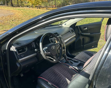 Чорний Тойота Камрі, об'ємом двигуна 2.49 л та пробігом 250 тис. км за 14500 $, фото 5 на Automoto.ua