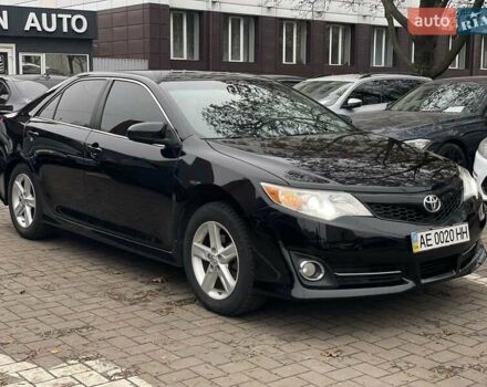 Черный Тойота Камри, объемом двигателя 2.49 л и пробегом 210 тыс. км за 12300 $, фото 6 на Automoto.ua
