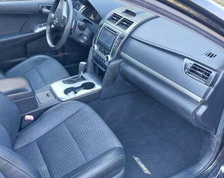 Черный Тойота Камри, объемом двигателя 2.5 л и пробегом 130 тыс. км за 12100 $, фото 6 на Automoto.ua