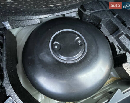 Черный Тойота Камри, объемом двигателя 2.5 л и пробегом 215 тыс. км за 16900 $, фото 37 на Automoto.ua