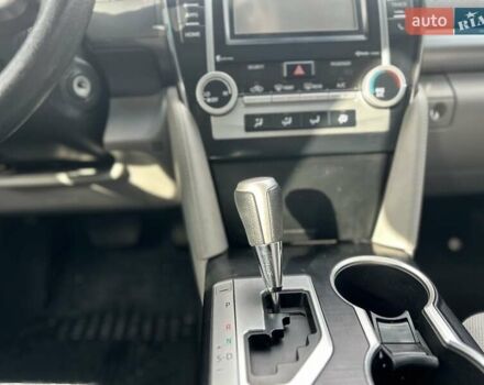 Черный Тойота Камри, объемом двигателя 2.49 л и пробегом 195 тыс. км за 11250 $, фото 19 на Automoto.ua